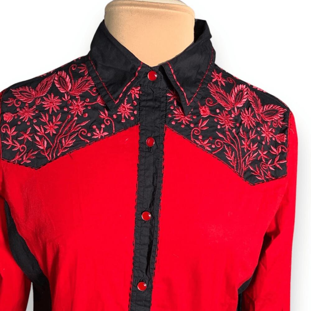 Vintage Collection Red Black Embroidered Western Shirt Floral Snap Button Large